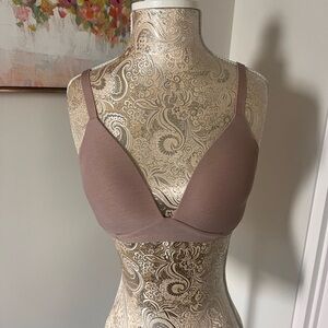 Aerie Seamless Bra for Everyday Comfort